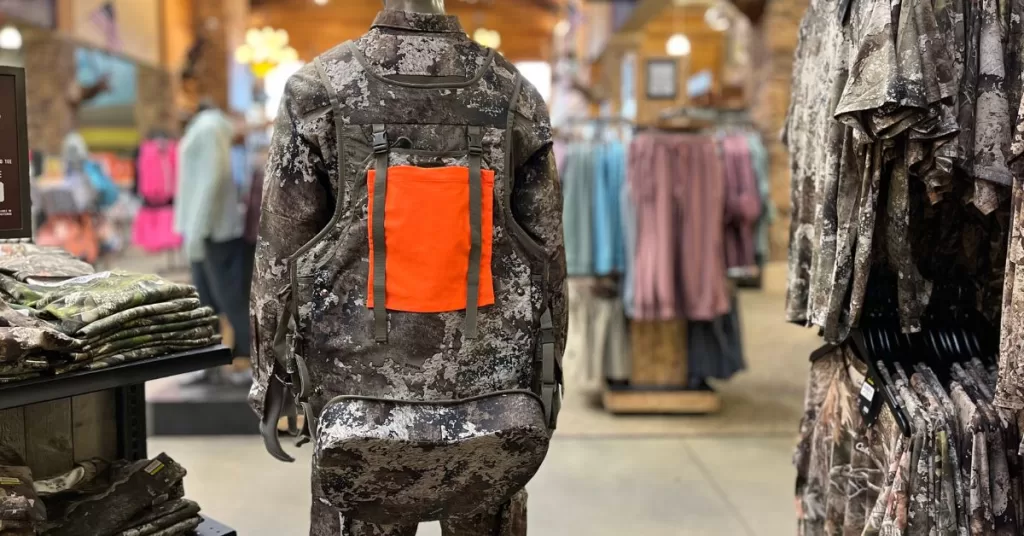 Turkey vest with seat. Gift idea for turkey hunter.